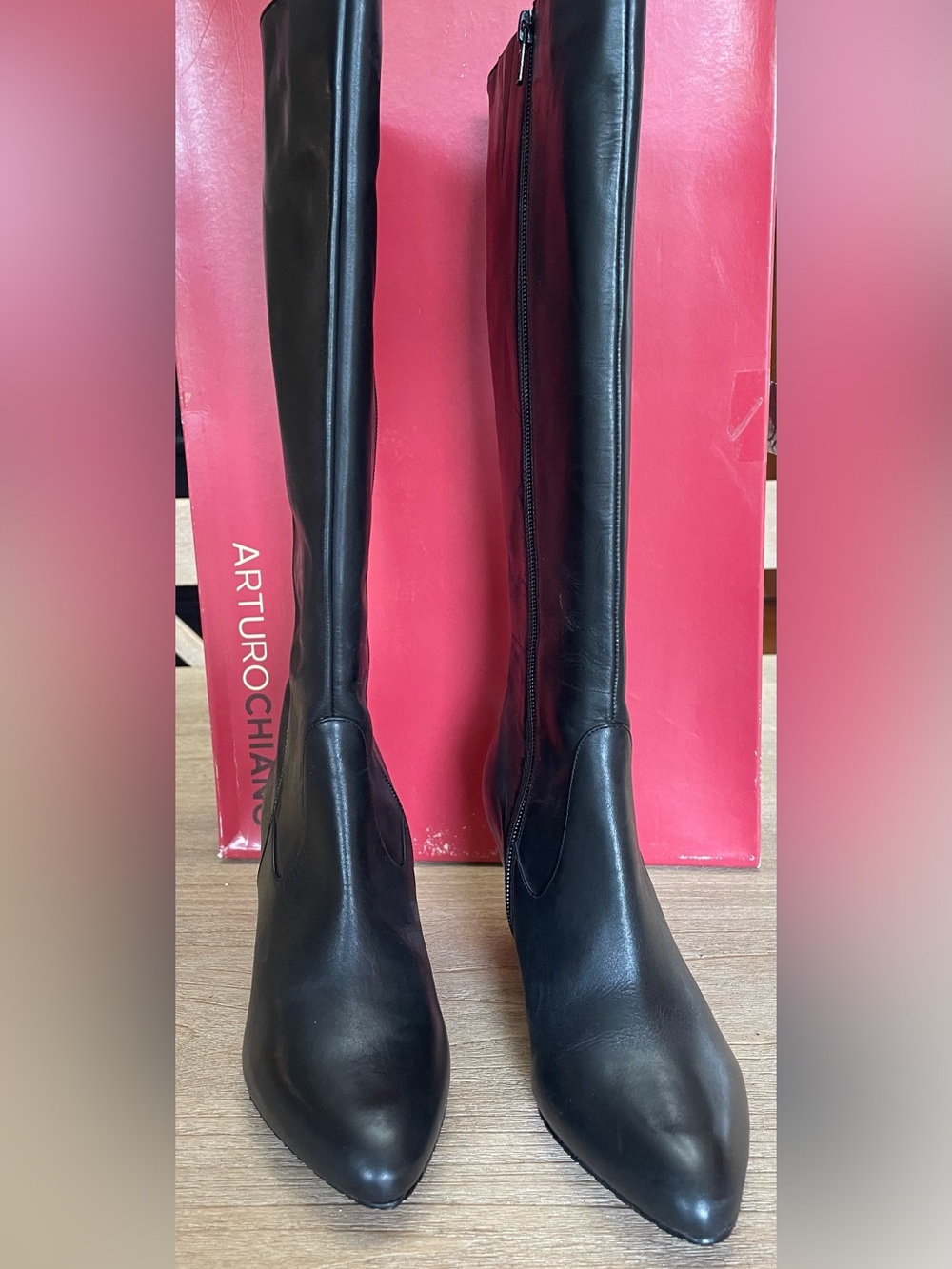 Arturo Chiang Tall Black Leather Boots AT-SOL style.
